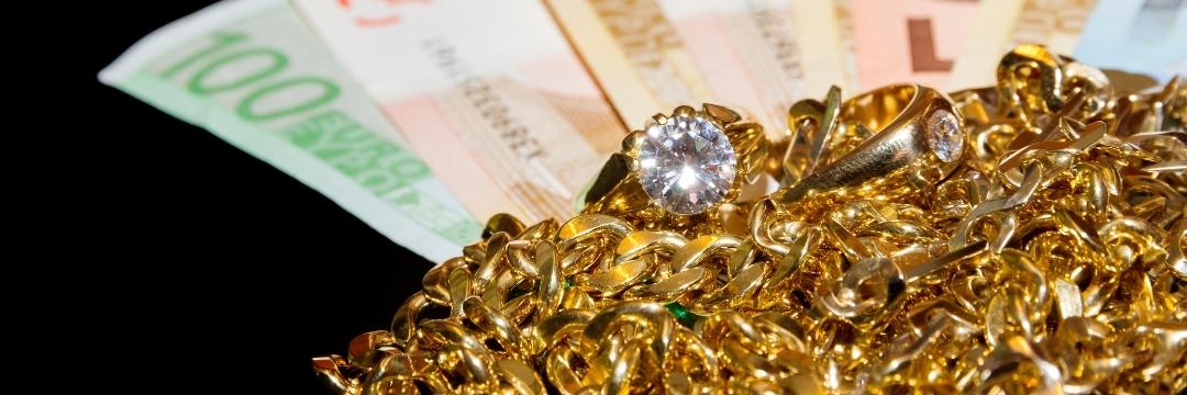 Jewellery and Cash